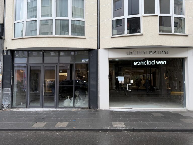 Sanierung des Mey & Edlich Flagship Store auf der Ehrenstraße in Köln - NRW